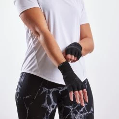 Boxing Inner Gloves - 100 Black -Fit Zone Shop boxing inner gloves 100 black 3