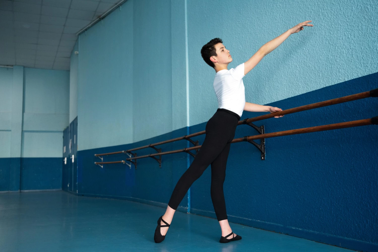 Ballet Split-Sole Demi-Pointe Shoes - Black 6 Ballet Split-Sole Demi-Pointe Shoes - Black - Image 5