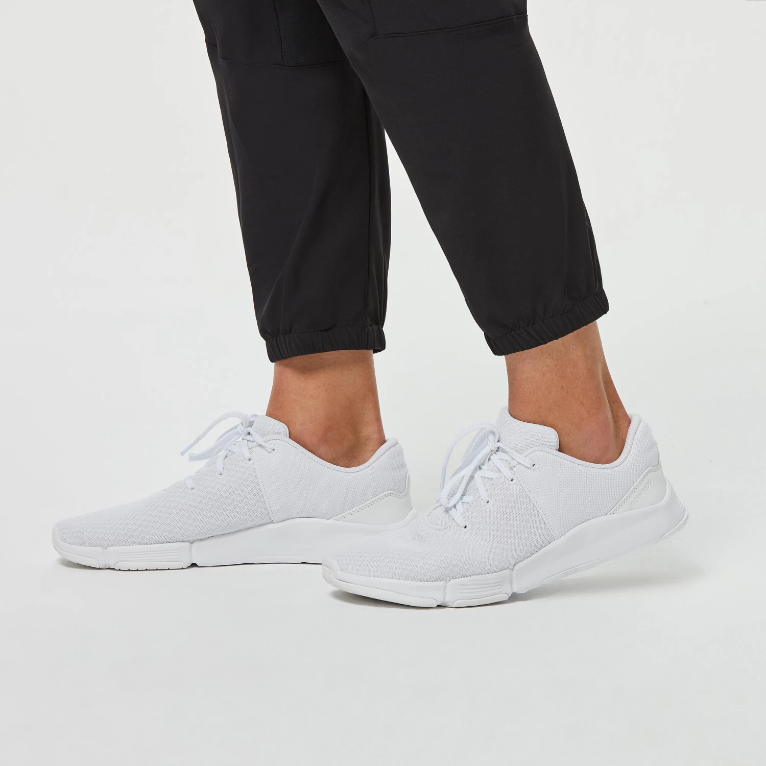 Men’s Gym Breathable Pants - 500 Black 6 Men’s Gym Breathable Pants - 500 Black - Image 4